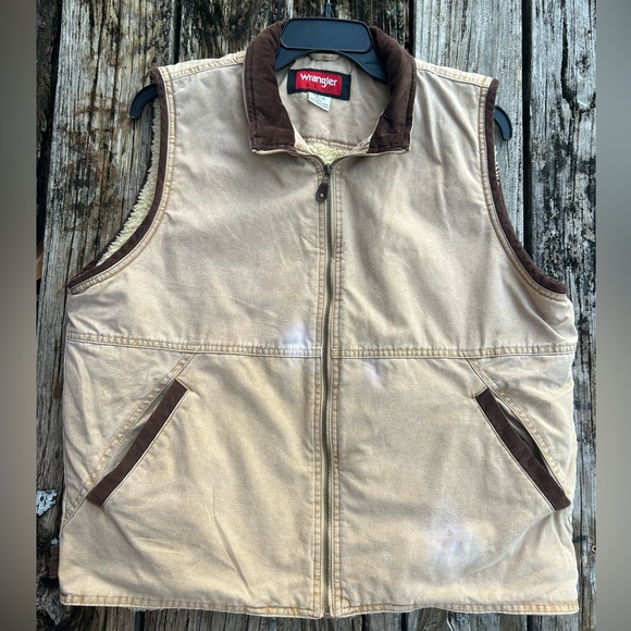 Wrangler Hero Large Khaki Canvas Full Zip Vest with Sherpa Lining (See Pics) - Picture 3 of 7